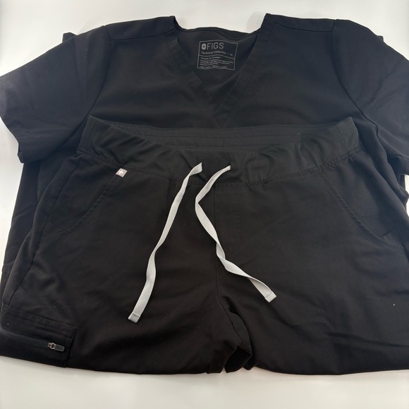 Figs Pants - Figs Women’s Black Scrub Set Zamora Joggers Catarina Large